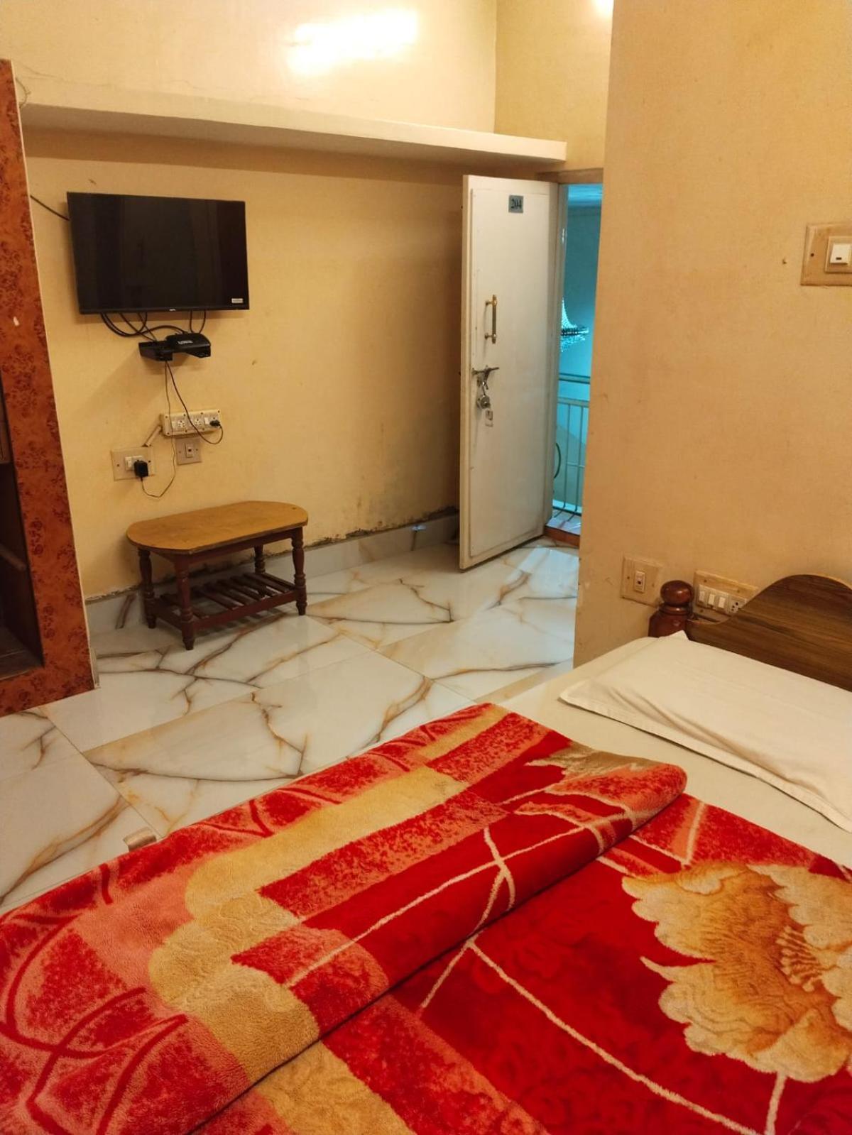 Отель Nkf Residency Mysuru Экстерьер фото